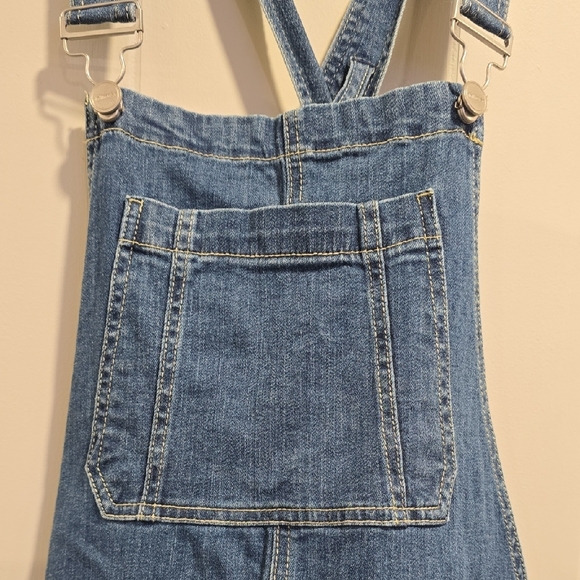 SALE!! Trendy Blue Denim Overalls - Picture 5 of 13